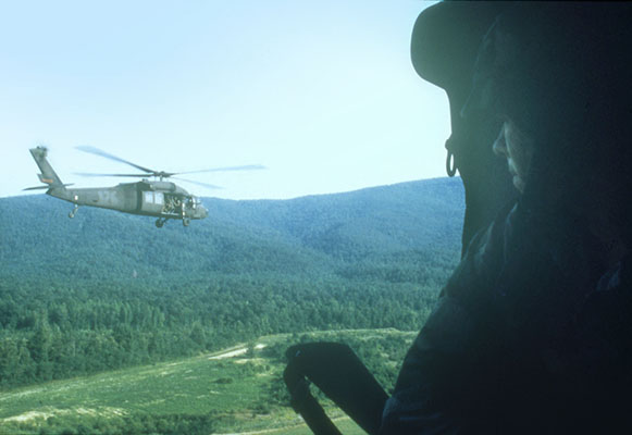 82nd Airborne Division soldiers of TF PACIFIC moved from Torrijos-Tocumen to their assigned objectives via UH-60 helicopters.