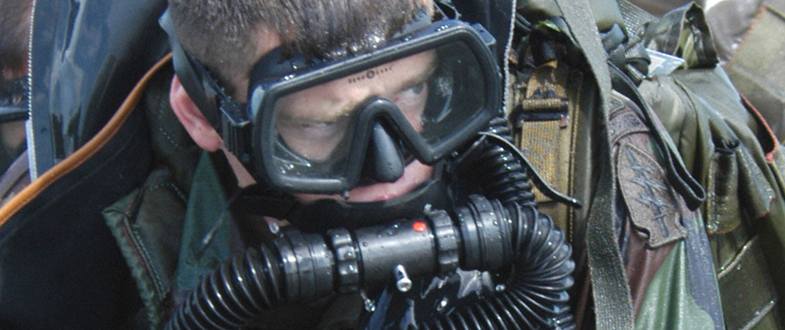 Combat Diver