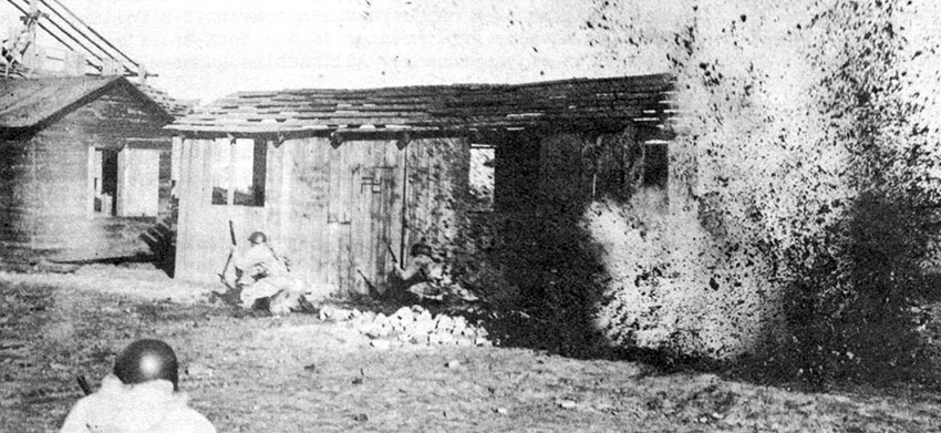 All infantry platoons of the 28th Infantry Division were given a live fire evaluation of their ability to fight in streets and clear buildings in &lsquo;Harbeson City&rsquo; at Camp Gordon Johnston.