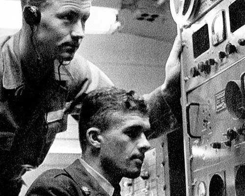 S-3 Linguist SSG Cesare G. Ugianskis and PVT Vytenis Telycenas of the MRBC&rsquo;s Monitoring Section at work.