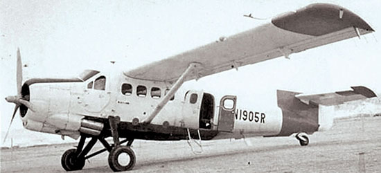 U-1A Otter with Army Map Service (AMS) color scheme.