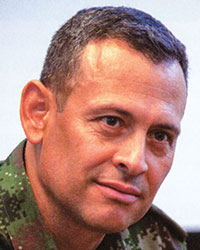 COL César Alberto Karán Benítez