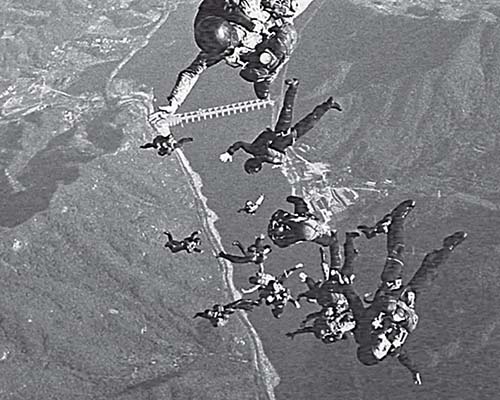 SFDK and ROKA Special Forces free falling in Korea.