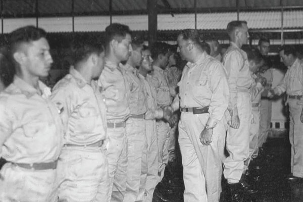 Captain Ralph Puckett Jr. is awarded first Lancero badge by Brigadier General Rafael Navas Pardo.