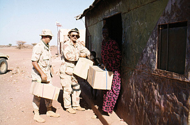 SF performing a Humanitarian Assistance delivery in Belet Weyne.