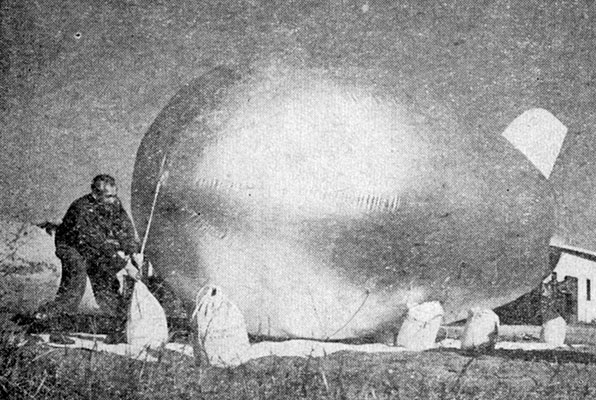 These photos in the Fort MacArthur News, 13 February 1953, show the training provided to the 306th RB&L Group, USAR, by 1LT Nevin F. Price and CPL Hans R. Ulander, 8th MRBC.