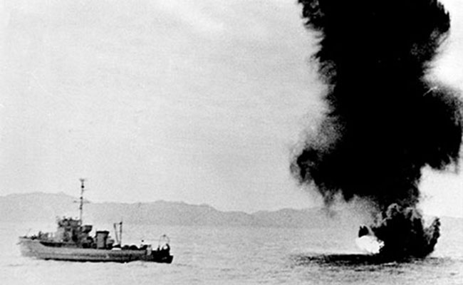 The Minesweeper CMS Mocking Bird explodes a mine in Chinnamp&rsquo;o harbor, November 1950.