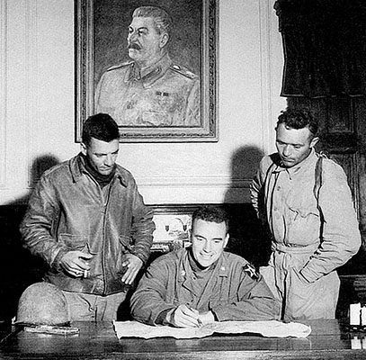 LTC Ralph L. Foster, the TF INDIANHEAD commander, sits at Kim Il-Sung&rsquo;s desk in the Communist leader&rsquo;s palace.