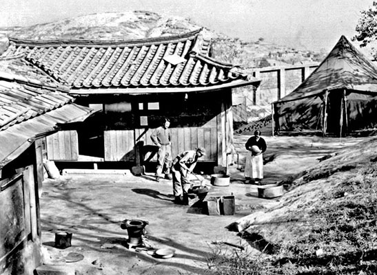 KATUSA guard billets in the 1st L&L compound