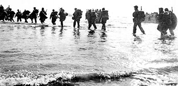 Imagery shown depicts the harsh climate and terrain during the Hungnam evacuation.