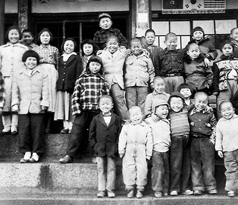 CPL Sig Front enlisted 1st RB&L in Tokyo to support orphanages in Seoul.