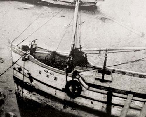 YAK 210. The Yak was a commercially-available Japanese fishing vessel.