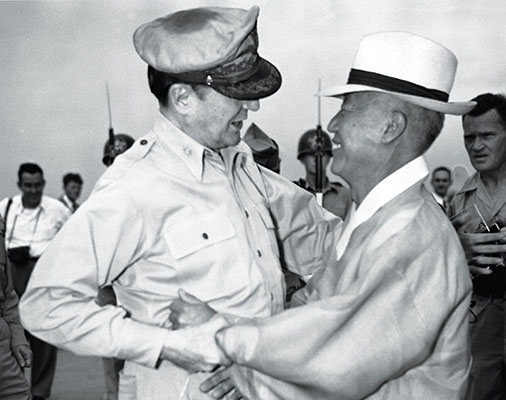 General Douglas MacArthur and South Korea&rsquo;s first President, Dr. Syngman Rhee