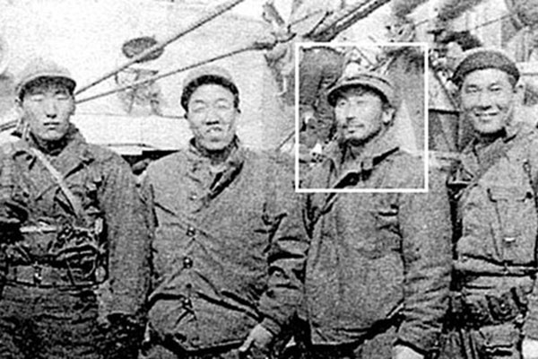 Mr. Oh Pak the nominal &lsquo;first sergeant&rsquo; of the JACK SMG raiders