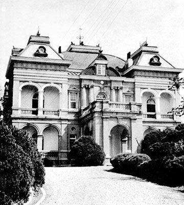 Headquarters of the 8240th AU in Seoul